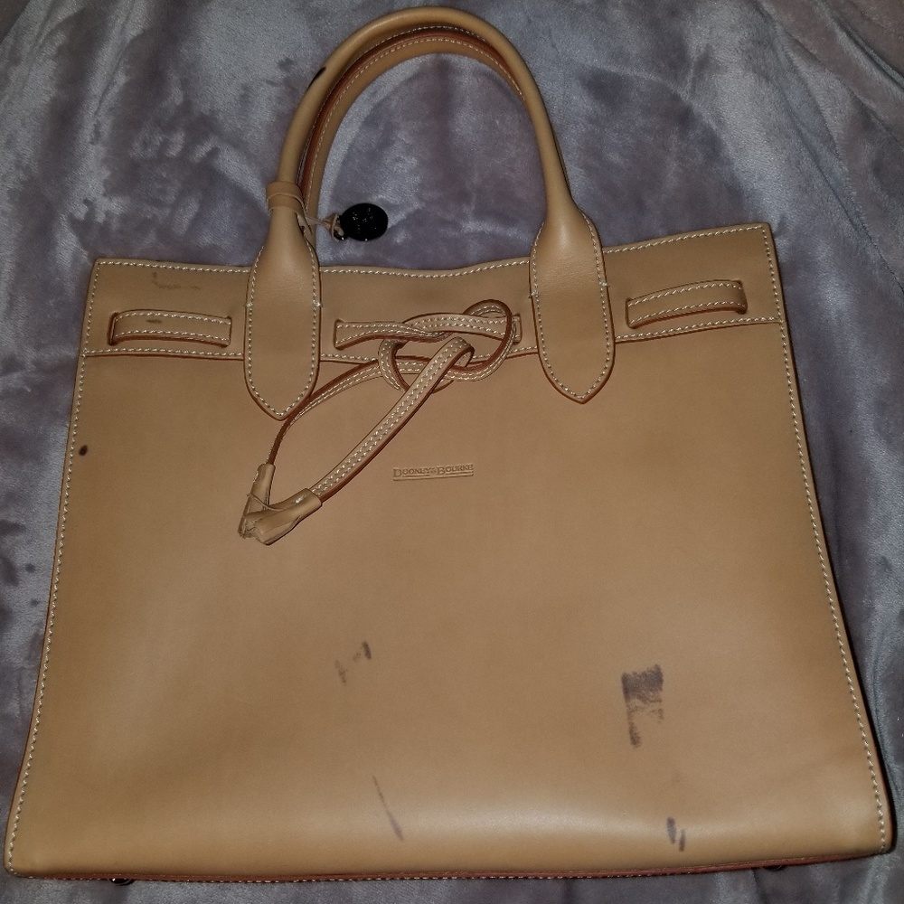 Dooney & Bourke Purse
